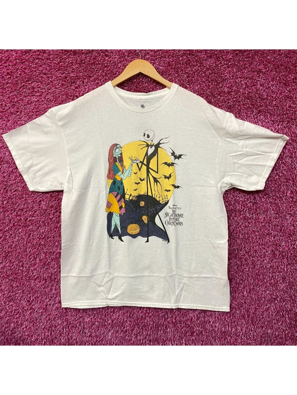 The Nightmare Before Christmas Jack and Sally T-Shirt Size Large